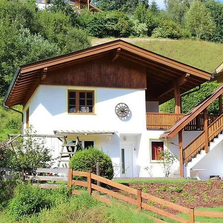 Nyaraló Luxurious Holiday In With Terrace Saalbach Hinterglemm